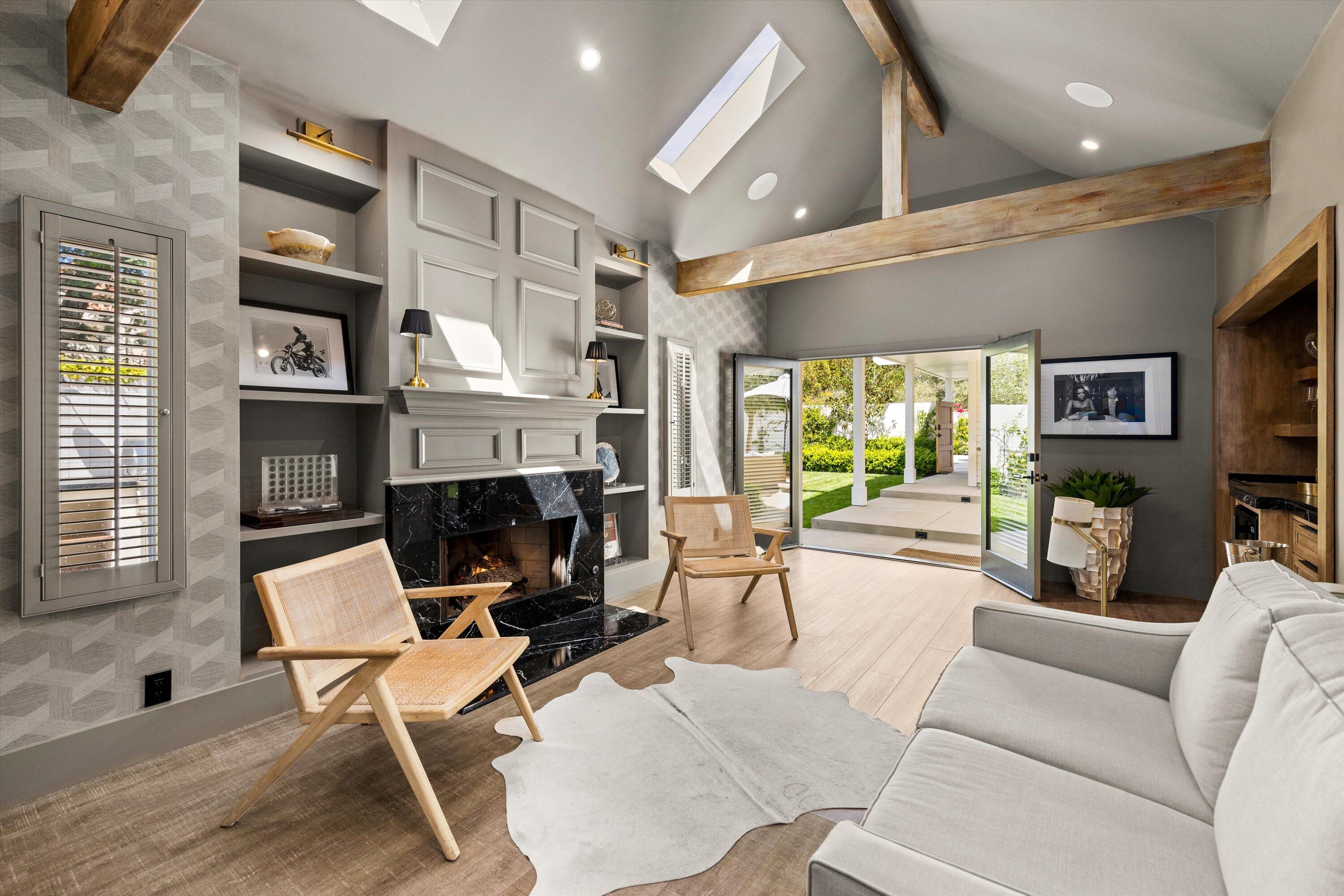 1152 Hill Road Santa Barbara, CA 93108 - Photo 6 of 22 Familyroom