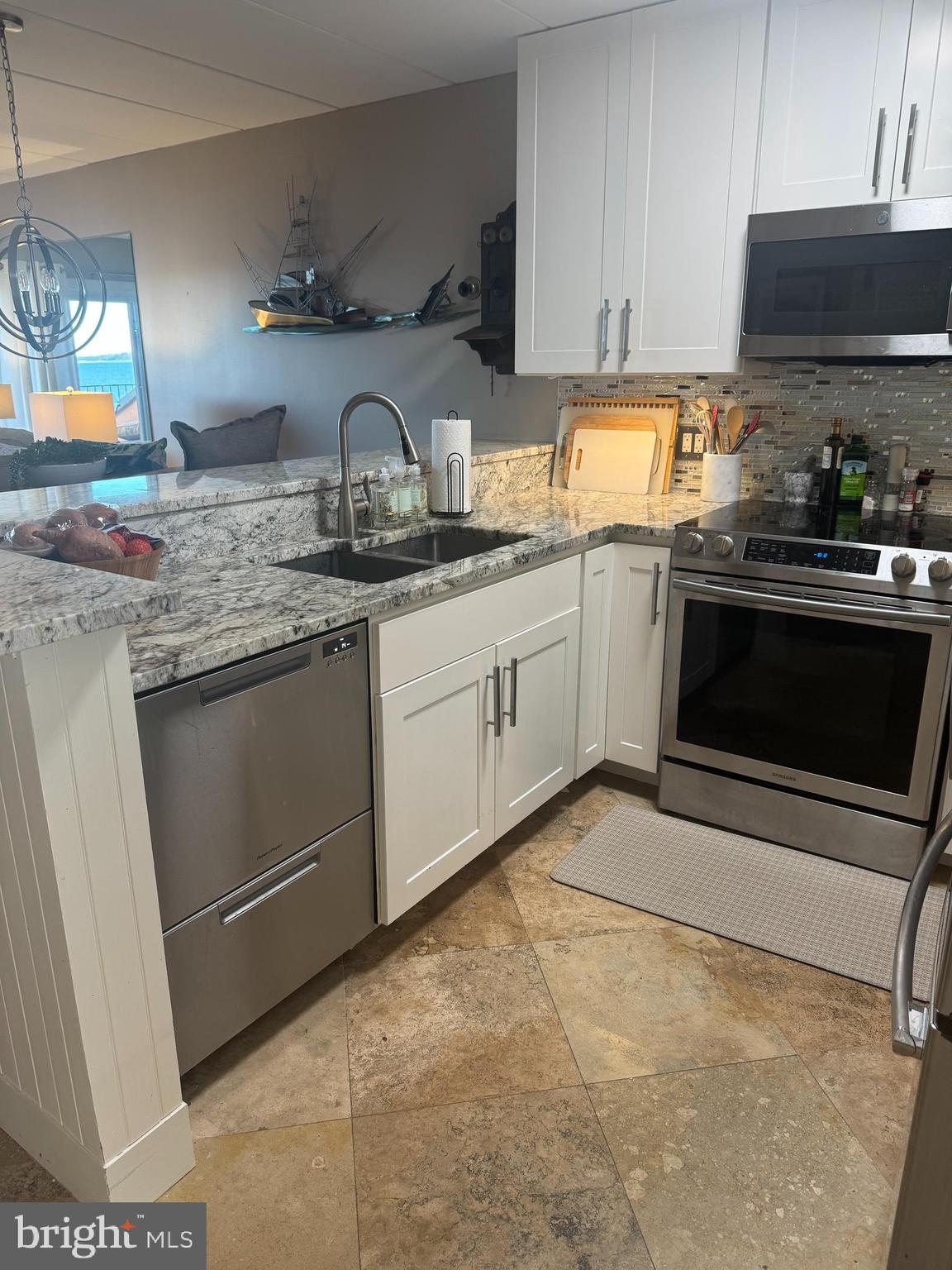 735 Bradley Road, Unit 206 Ocean City, MD 21842 - Photo 3 of 37 Granite Countertop