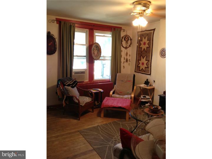 394 Ripka Street Philadelphia, PA 19128 - Photo 3 of 11