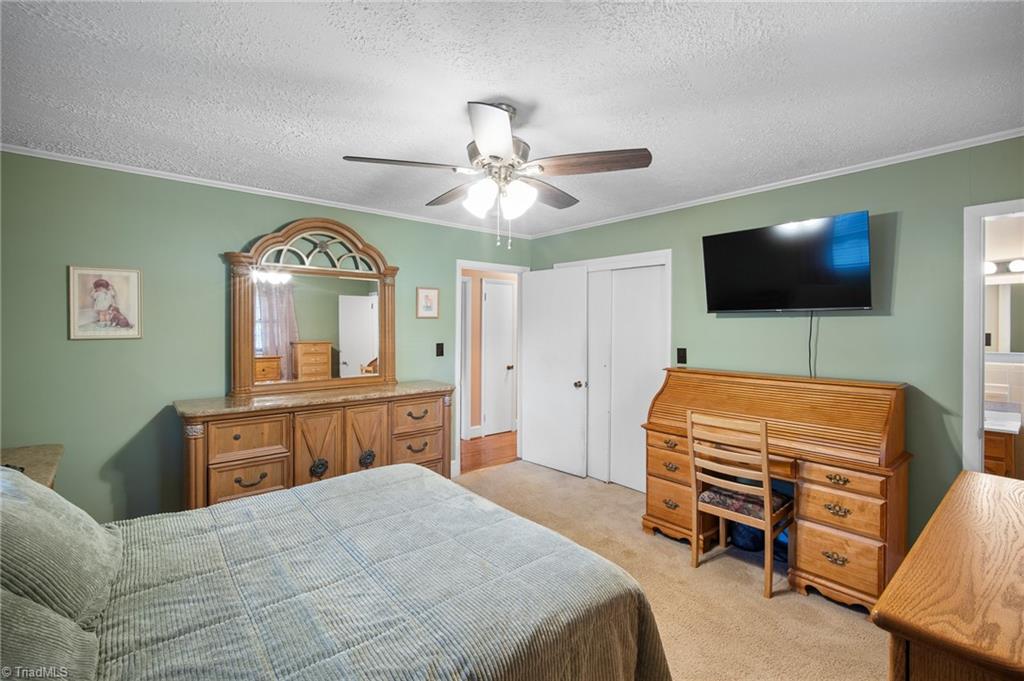 19 Colonial Drive Lexington, NC 27292 - Photo 14 of 29