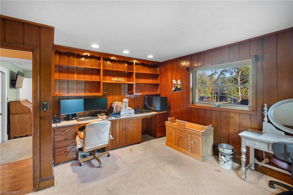 19 Colonial Drive Lexington, NC 27292 - Photo 17 of 29