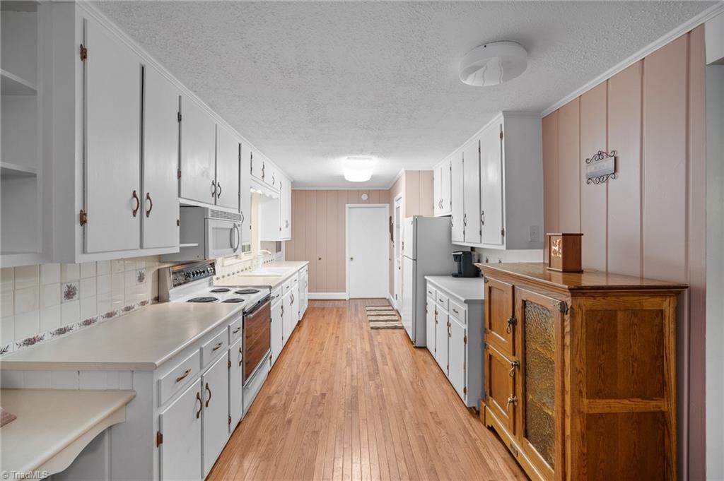 19 Colonial Drive Lexington, NC 27292 - Photo 7 of 29