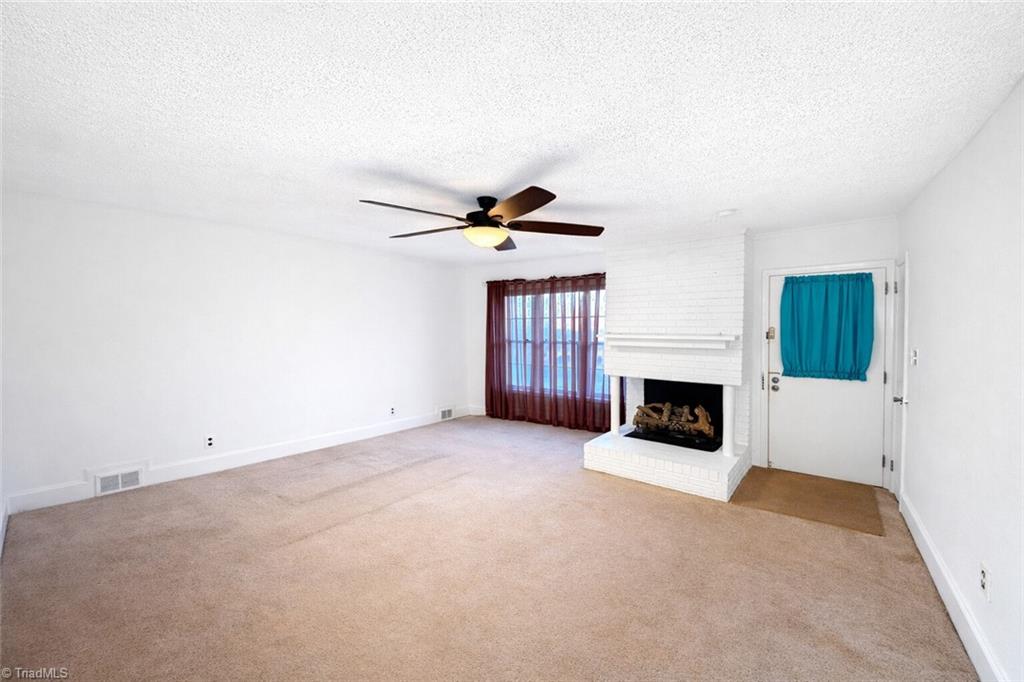 19 Colonial Drive Lexington, NC 27292 - Photo 9 of 29 Fresh Paint