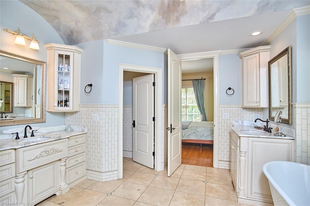 3560 Kirklees Road Winston-Salem, NC 27104 - Photo 20 of 49