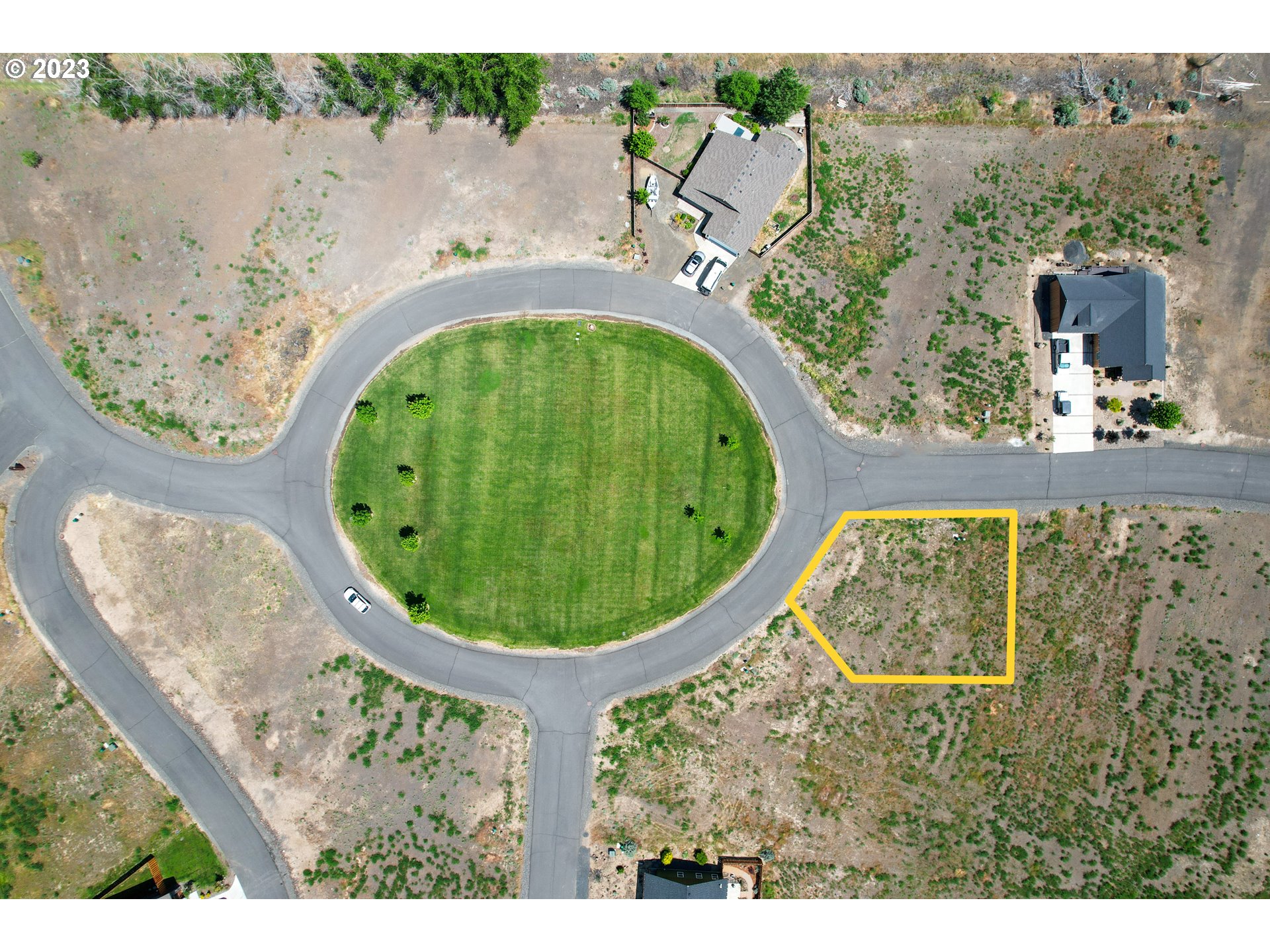 207 Little Lake Road Maupin, OR 97037 - Photo 1 of 23 Gallery Image 1