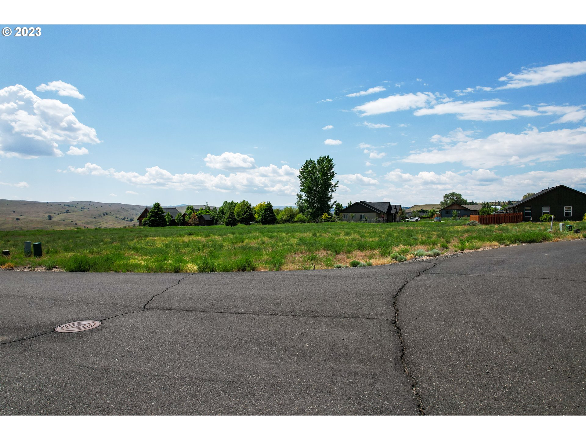 207 Little Lake Road Maupin, OR 97037 - Photo 4 of 23 Gallery Image 4