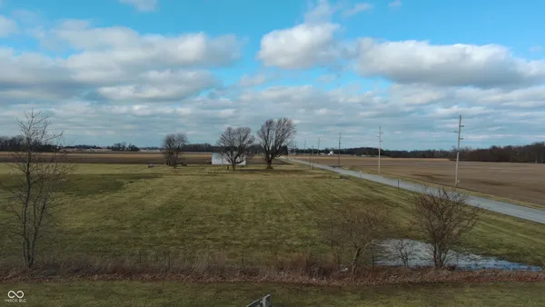 $200,000 | 2625 North 700 West, Arlington, IN 46104