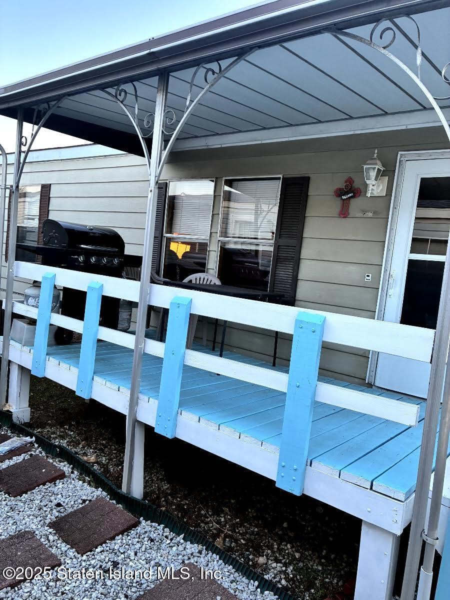 2701 Goethals Road North, Unit F10 Staten Island, NY 10303 - Photo 3 of 3 Nice Deck To Enjoy