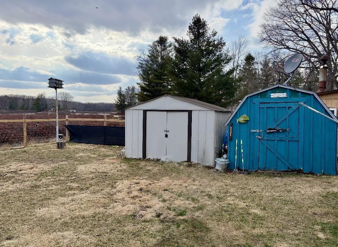 5401 Morrow Road Gladwin, MI 48624 - Photo 9 of 12