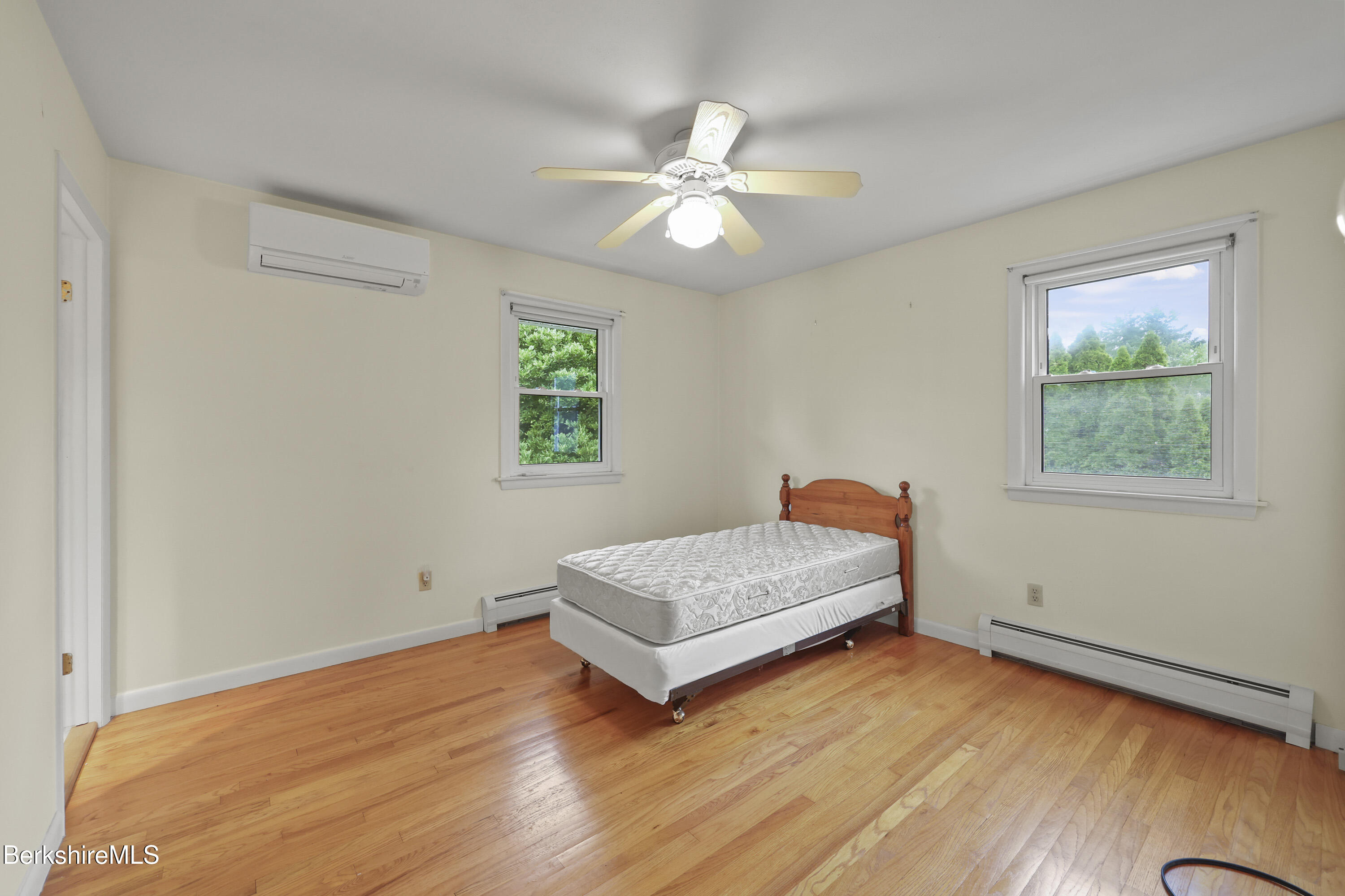 46 Cobble View Road Williamstown, MA 01267 - Photo 17 of 42 Primary Bedroom
