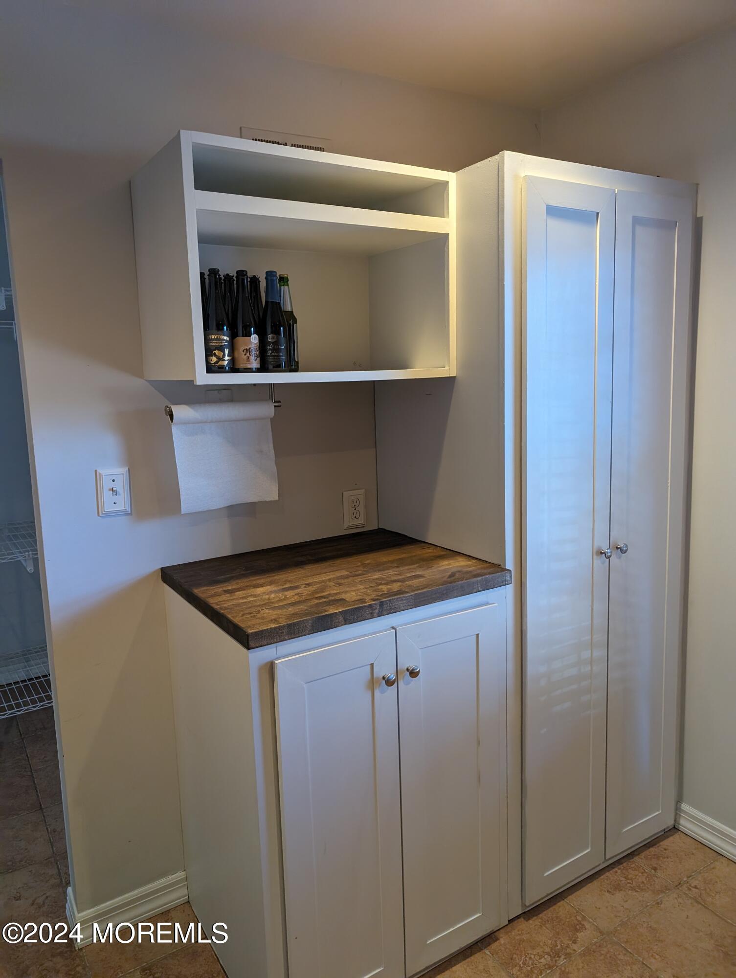 41 Wyckham Road Spring Lake Heights, NJ 07762 - Photo 6 of 13 PXL_20240216_161254328