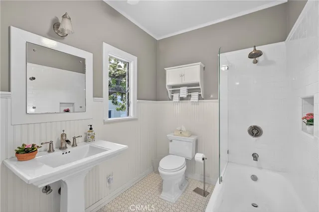 $2,098,000 | 115 Annandale Road, Pasadena, CA 91105