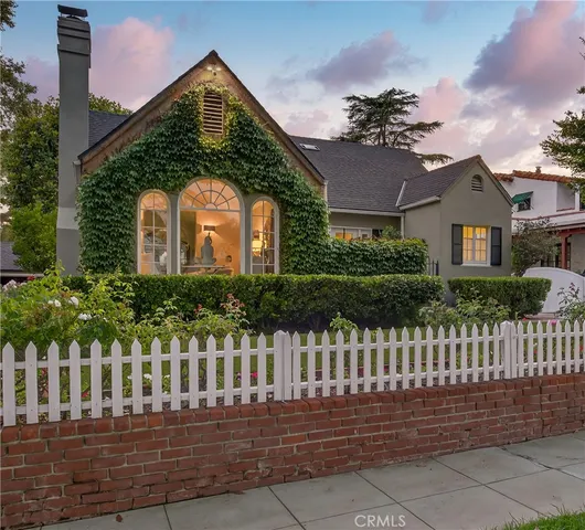 $2,098,000 | 115 Annandale Road, Pasadena, CA 91105