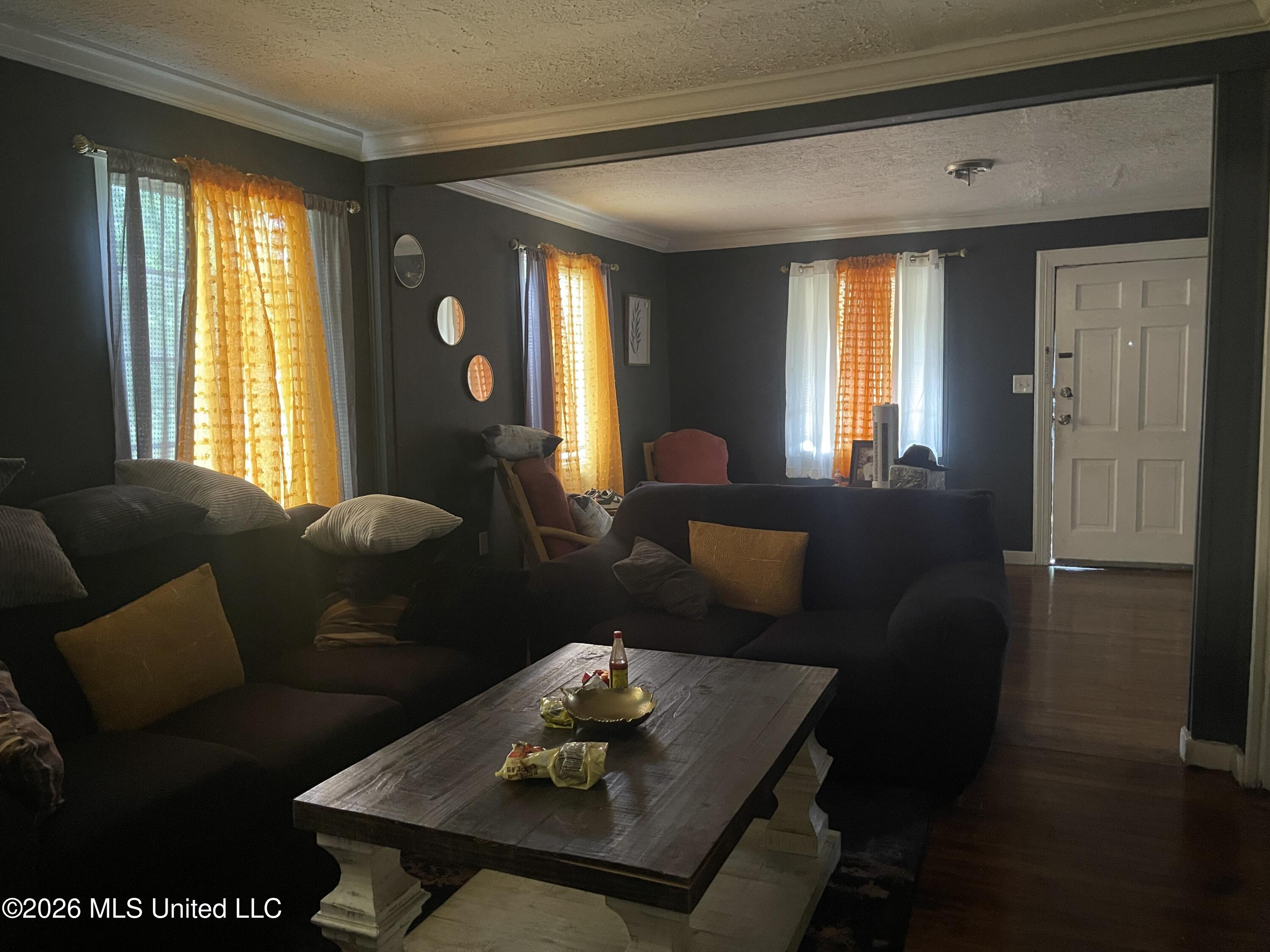 825 Combs Street Jackson, MS 39204 - Photo 2 of 21 IMG_3802(2)