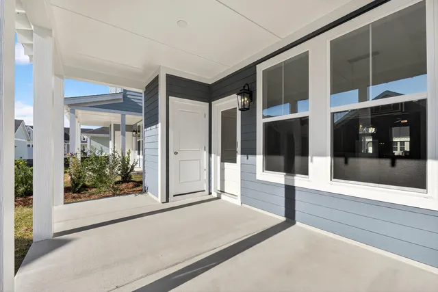 $449,900 | 747 Blueway Avenue, Summerville, SC 29486