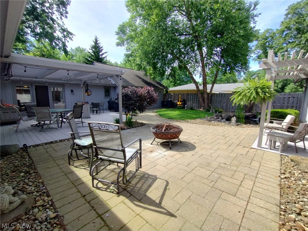 9975 Priem Road Strongsville, OH 44149 - Photo 27 of 35 spot for spa or pool