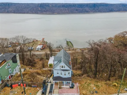 $995,000 | 785 Warburton Avenue, Yonkers, NY 10701