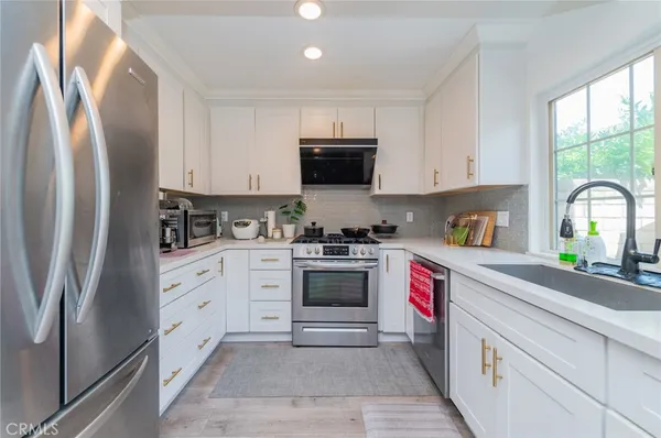 $1,200,000 | 8 Deodar, Irvine, CA 92604