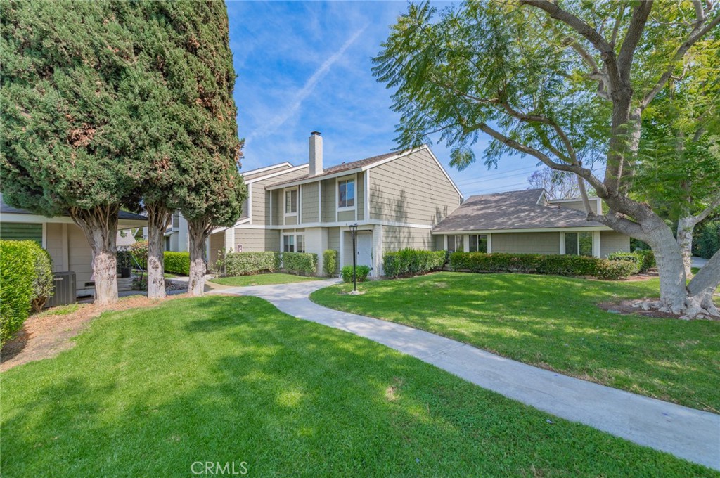 8 Deodar Irvine, CA 92604 - Photo 3 of 44