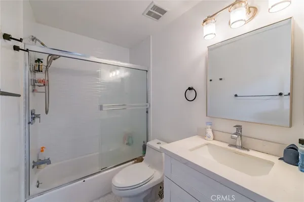 $1,200,000 | 8 Deodar, Irvine, CA 92604