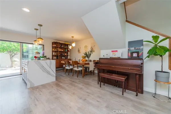 $1,200,000 | 8 Deodar, Irvine, CA 92604