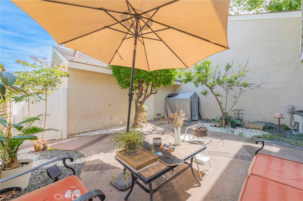 8 Deodar Irvine, CA 92604 - Photo 35 of 44