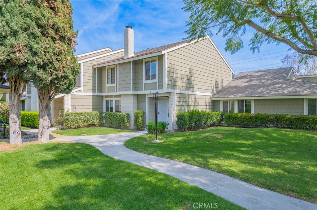 8 Deodar Irvine, CA 92604 - Photo 4 of 44