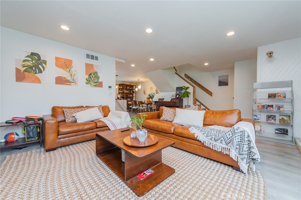 8 Deodar Irvine, CA 92604 - Photo 8 of 44