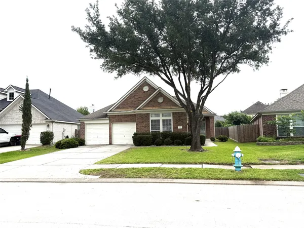 $2,200 | 2507 Atwood Glen Lane, Houston, TX 77014