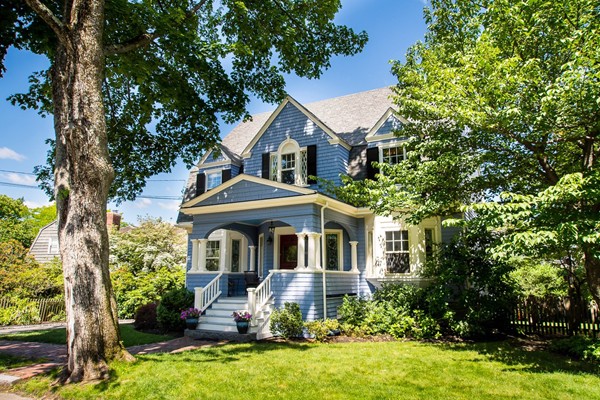 40 West Side Road Milton, MA 02186 - Photo 1 of 21 Gallery Image 1
