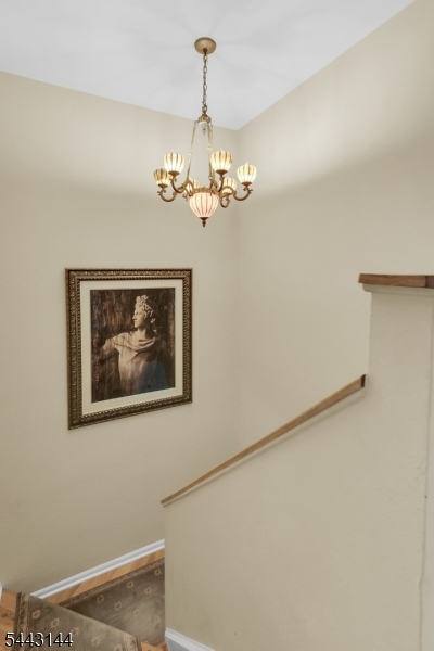 37 High Pond Lane Bedminster, NJ 07921 - Photo 18 of 36