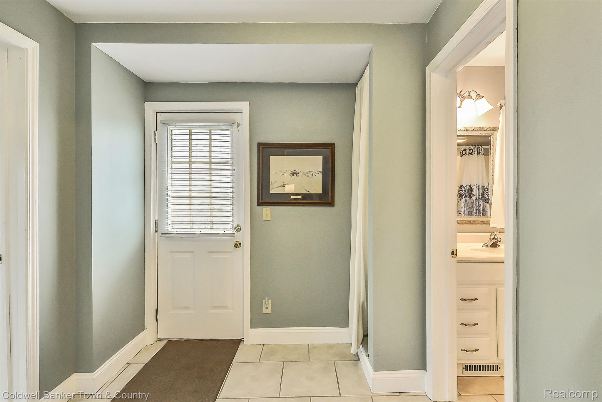 10280 West Iosco Road Fowlerville, MI 48836 - Photo 29 of 47 Gallery Image 29
