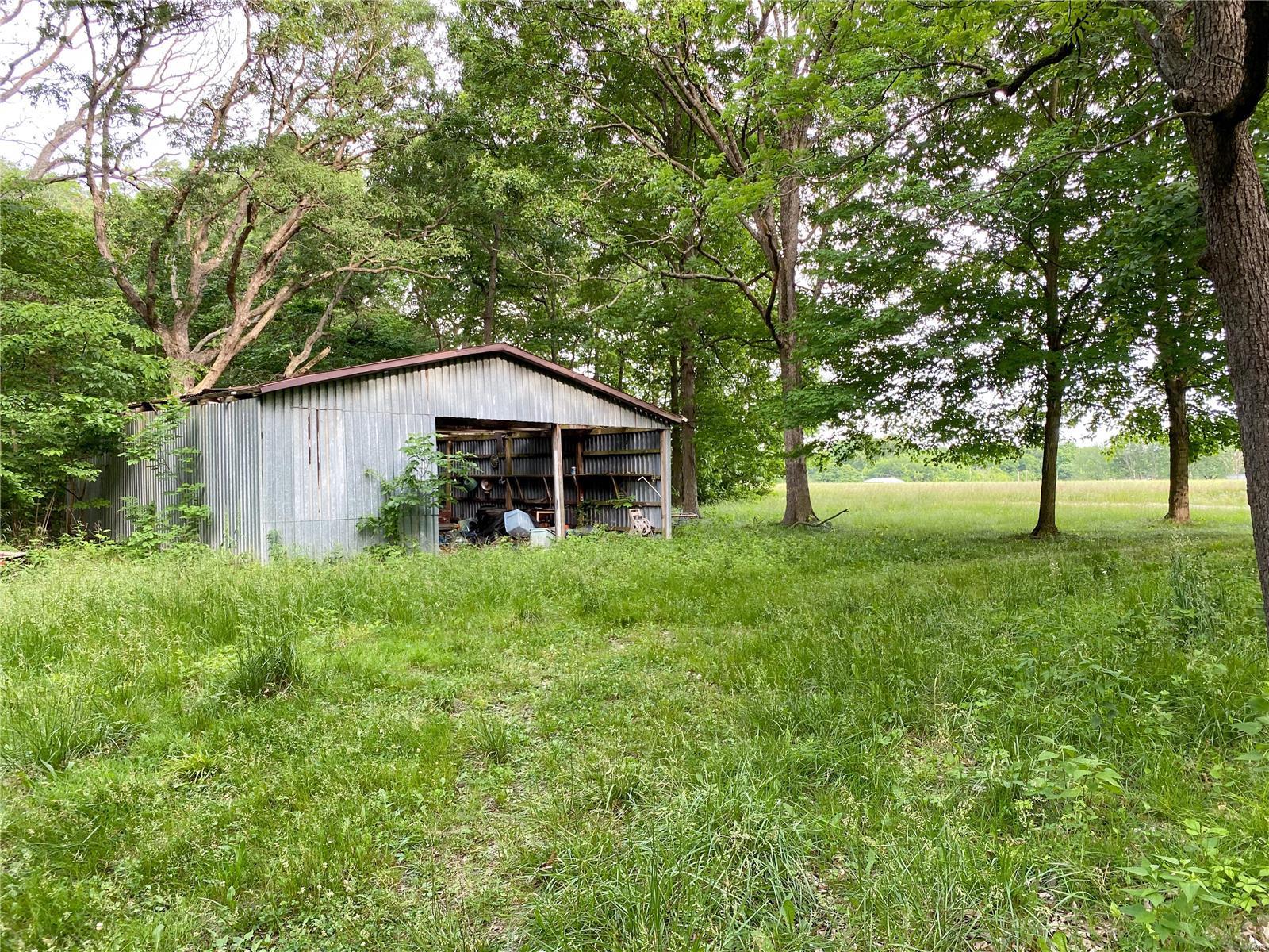 50 Wynn Lane Butler, IL 62015 - Photo 15 of 22 Gallery Image 15
