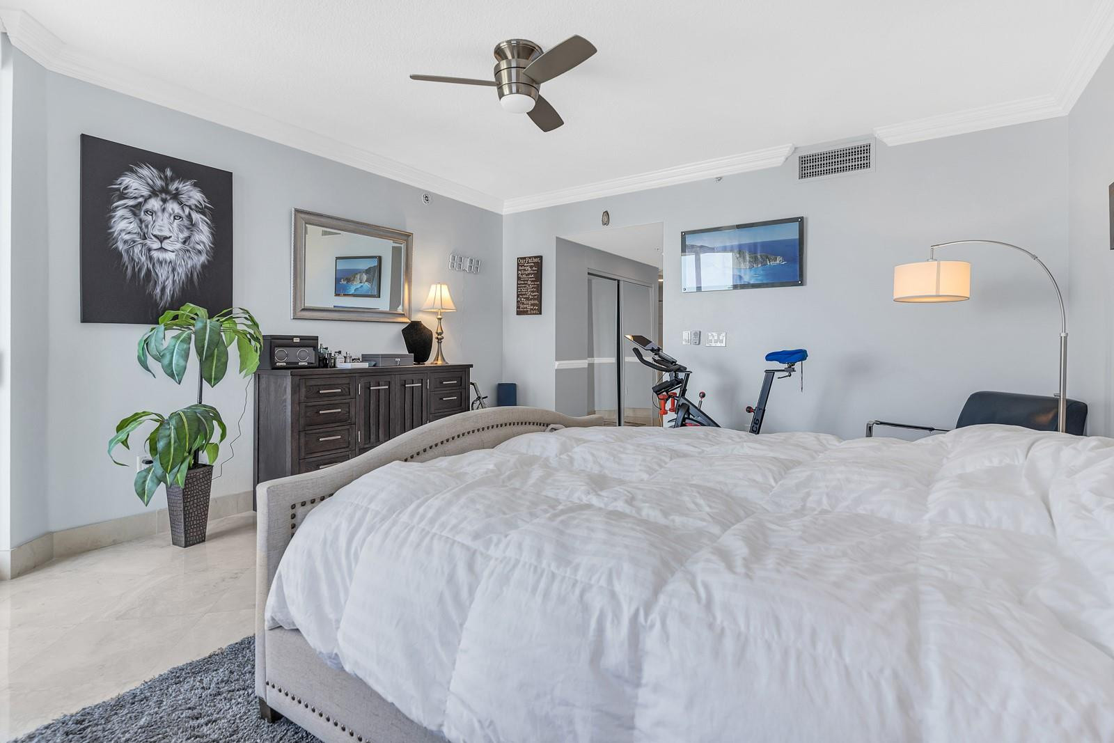 100 South Birch Road, Unit 1003F Fort Lauderdale, FL 33316 - Photo 11 of 33 Photo 11