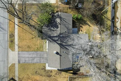 $630,000 | 7520 Tomahawk Road, Prairie Village, KS 66208