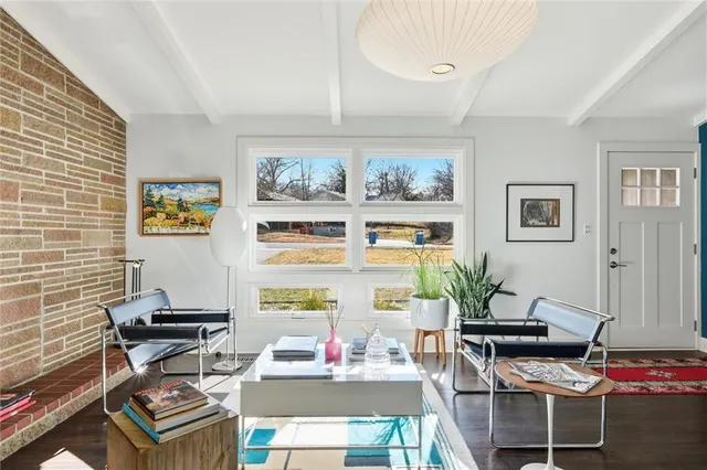 $630,000 | 7520 Tomahawk Road, Prairie Village, KS 66208