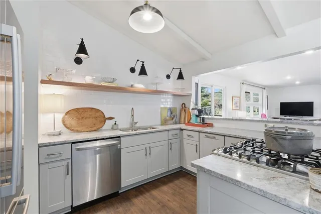 $630,000 | 7520 Tomahawk Road, Prairie Village, KS 66208