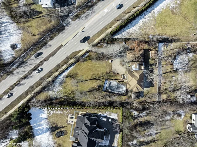 $799,000 | 2185 New Willow Road, Northfield, IL 60093