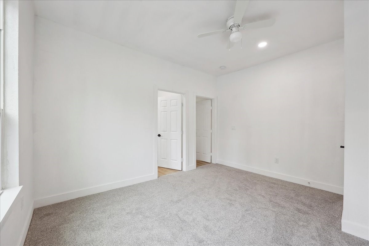 2272 Pierce Street Beaumont, TX 77703 - Photo 11 of 16