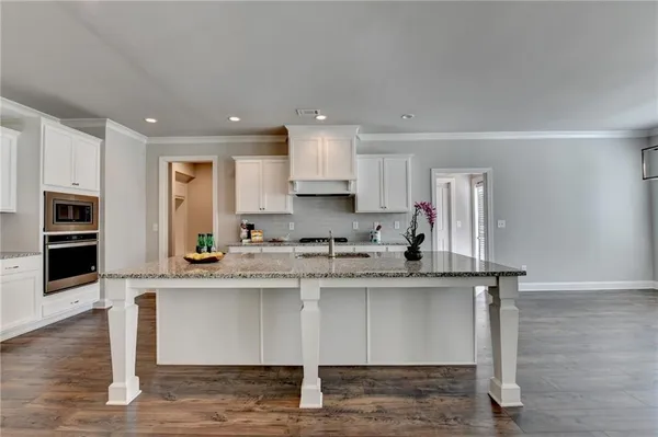 $3,200 | 840 Champagne Lane, Hoschton, GA 30548