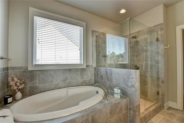 $3,200 | 840 Champagne Lane, Hoschton, GA 30548