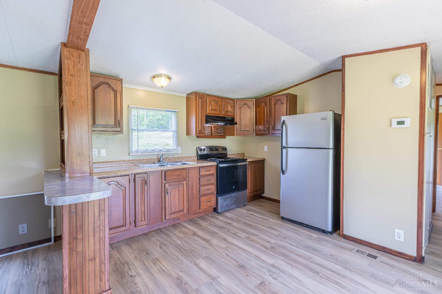 1201 Old State Road Manchester, OH 45144 - Photo 15 of 37