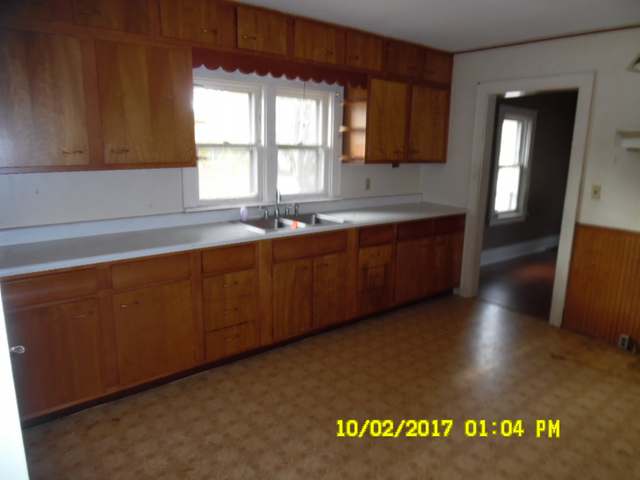 1004 Pinos Street Rhinelander, WI 54501 - Photo 4 of 11 Gallery Image 4