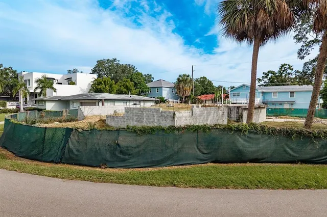 a view of a lake with houses