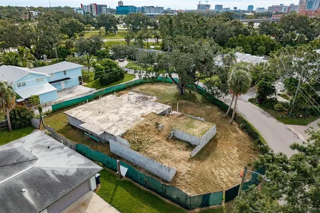 a view of a lake with houses