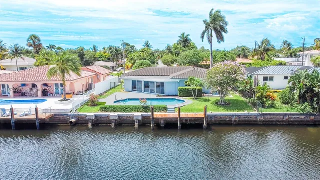 $1,099,999 | 321 Southeast 4th Street, Pompano Beach, FL 33060