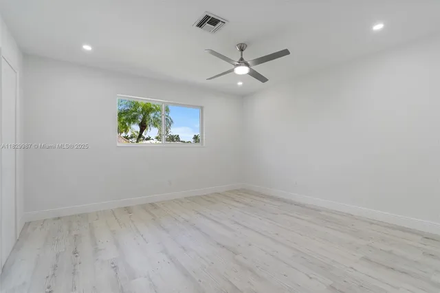 $1,099,999 | 321 Southeast 4th Street, Pompano Beach, FL 33060