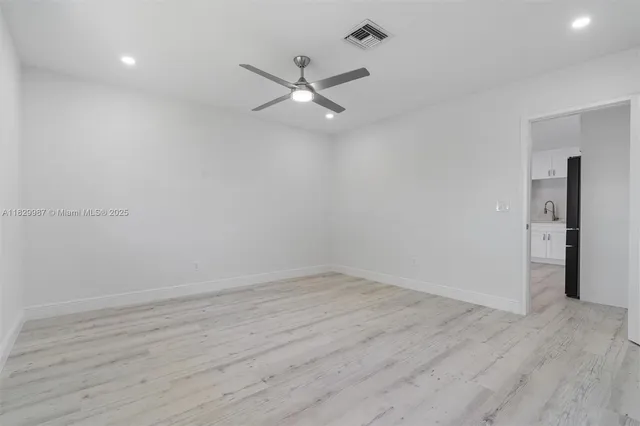 $1,099,999 | 321 Southeast 4th Street, Pompano Beach, FL 33060