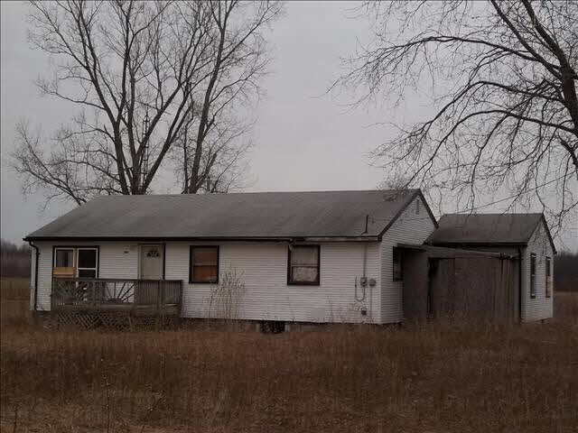 10590 Grames Road Maybee, MI 48159 - Photo 2 of 9 20005394-1.JPG