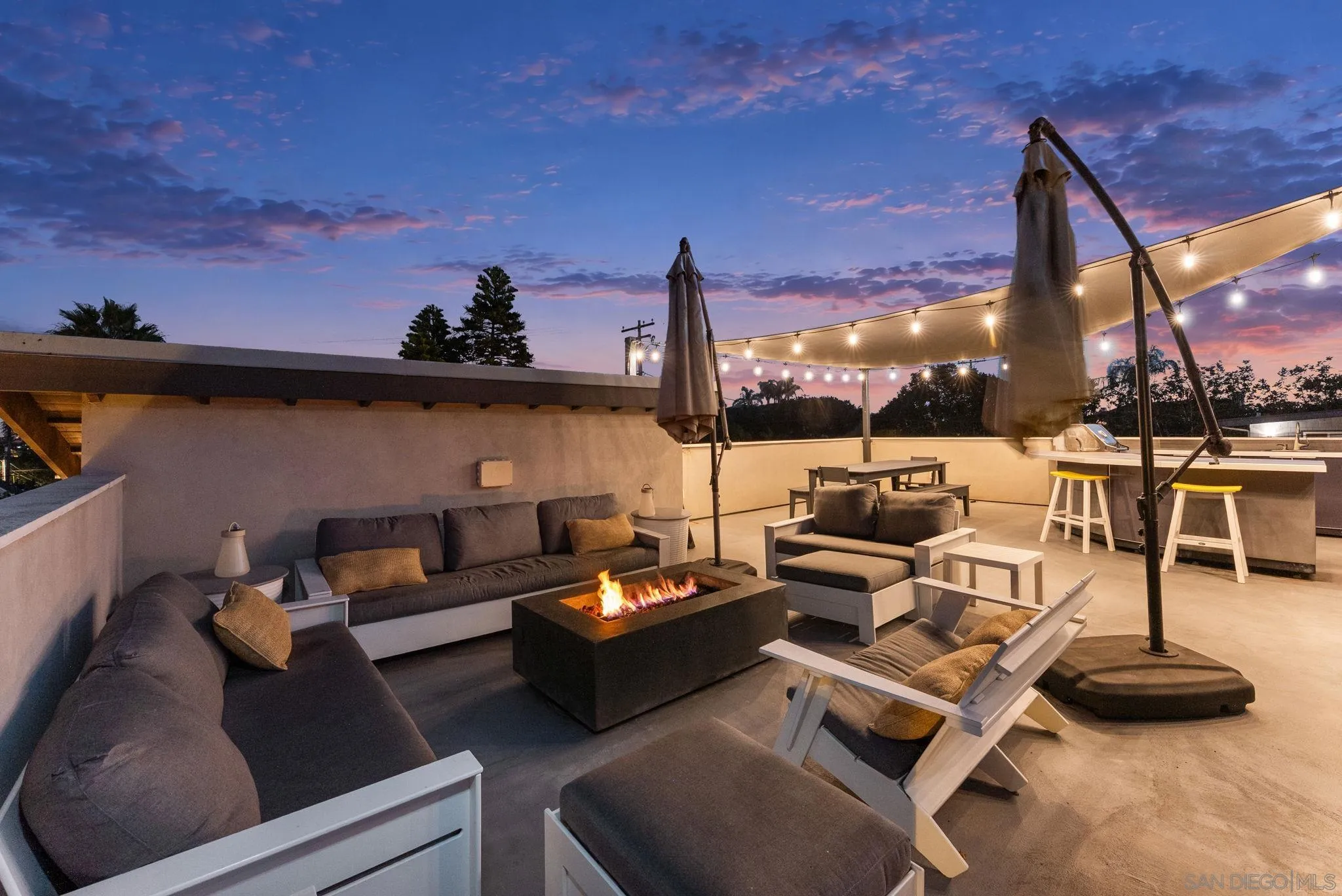154 Phoebe Street Encinitas, CA 92024 - Photo 24 of 68 Gallery Image 24